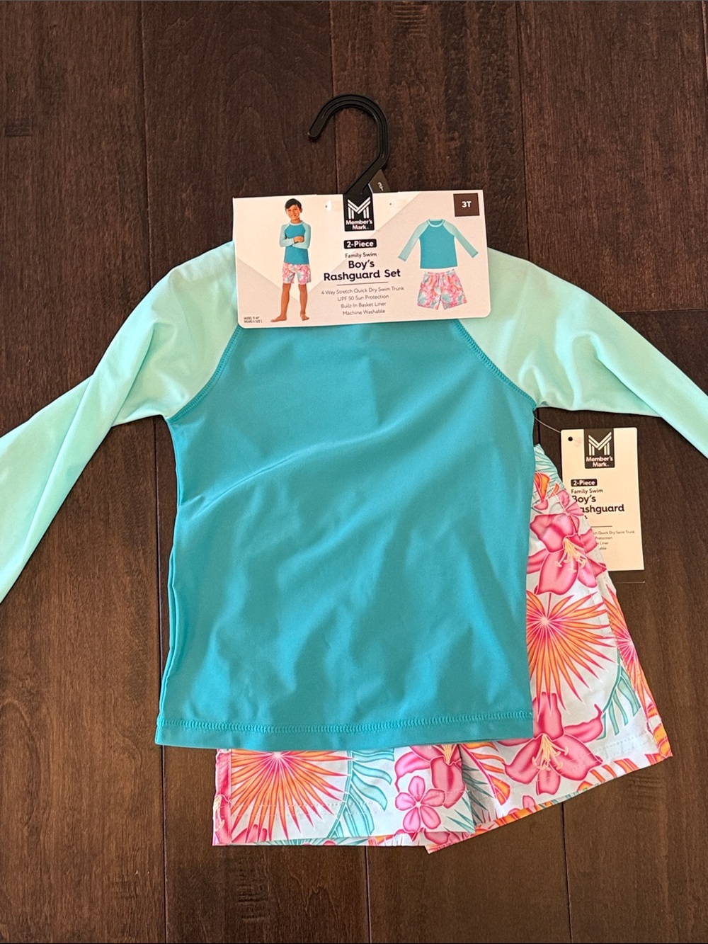 NWT Boys 2-Piece Teal Rashguard Set with Hawaiian Print Shorts